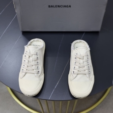 Balenciaga Sneakers